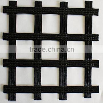 Biaxial polyester geogrid wall soil reinforcement