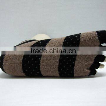 Tan/ Black Anti Slip Yoga Socks photo-2