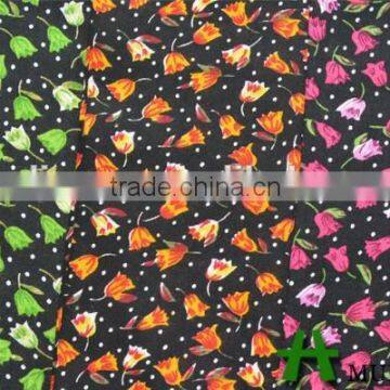 Fresh Green Flowers Pattern 100% Printed Spun Rayon Fabric for Dresses photo-4