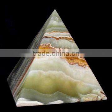 Multi Green Onyx Pyramid in Low cost