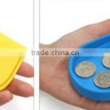Innovative Customized Coin Box Embossed Enjoyable Silicone Coin Box Money Box as Souvenir photo-5