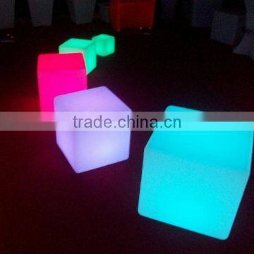 Illuminated Flashing Light Plastic LED Cube Seat, LED Bar Furniture Cube Chair with Different Sizes