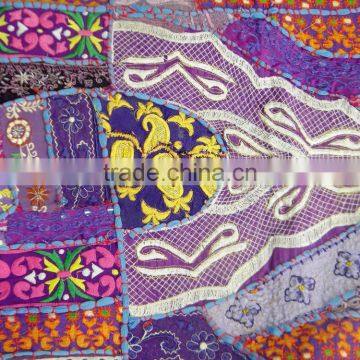 Indian Vintage Textiles - Indian Handcrafted Wall Hanging Graced With Khambadia Patchwork Cotton Tapestry photo-4