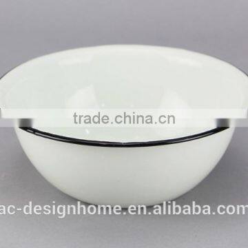 ROUND ENAMEL IRON BOWL