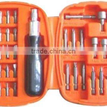 LB-079 45pc bits driver set in plastic orange tool box