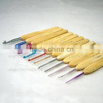 Multicolor Bamboo Handle Crochet Hooks photo-3