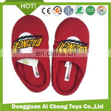 Custom high quality plush indoor slipper emboridery logo