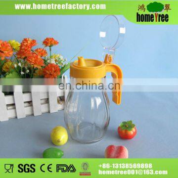 Plastic measuring oil pitcher