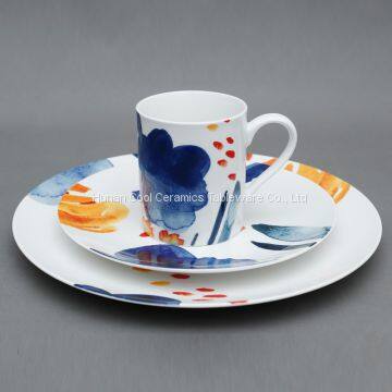 Wholesale Popular Eco-friendly China Handdrawing Hotel Ceramic/porcelain Dinnerware Set photo-3