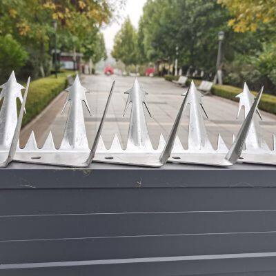 Горячекатаная оцинкованная или порошковая окрашенная панель забора 358 Mesh с антивзломными лезвиями