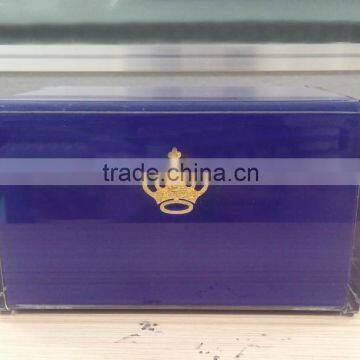 custom royal blue acrylic gift box with golden crown plastic jewelry storage box with magent lid