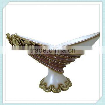 Elegant Decorative Polyresin Fruit Dish