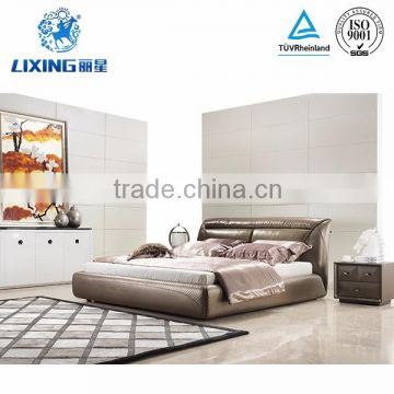 Luxury Bed Room Furniture Antique Wooden Leather King Bed