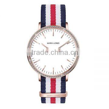 Europe Wholesale Nylon Strap Quartz Watch with 24mm Nato Straps