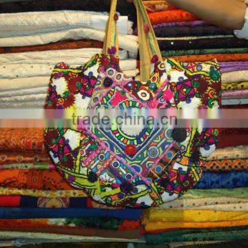 women traditional bags