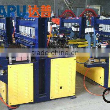 Rabbit breeding cages welding machine factory