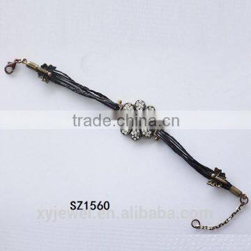 Wholesale Hot Braided Leather Bracelet Metal Jewelry Link Bracelet