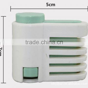 Hot Sale Plastic Colorful Wedding Cake Knife,Cake Divider Cutter photo-4