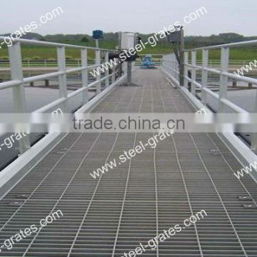 China manufacture galvanized steel grating platform