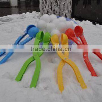 POOF-Slinky - Ideal Sno-Ball Maker for Winter Snowball Activities, Assorted Colors ABS Snowball Maker photo-3