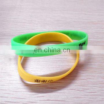 12mm width Color band with black logo silicon wristband