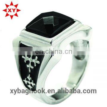 Promotional ancient silver and black gem ring for man