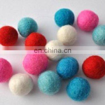 Handmade Colorful 100% Wool Felt Ball for Decoration photo-5