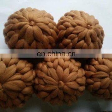 Free Sample Arm Knitting Australian Merino Wool Soft Hold Pillow photo-5