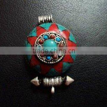 Stone setting Ghau Pendant