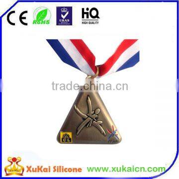 Triangle medal medallion