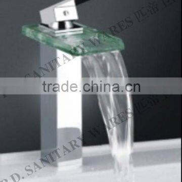 Glass waterfall faucet