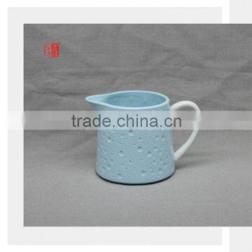 Factory Direct Wholesale Blue Ceramic Milk Jug with White Handle