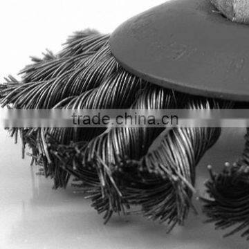 Wearable Twisted Bevel Wire Brush photo-3