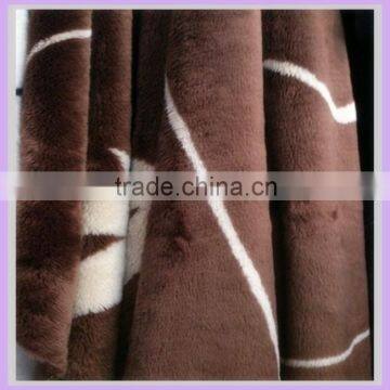 brown and white 7MM short pile 100% acrylic jacquard carpet rug fleece fabric faux fur plush home decor raw material blanket