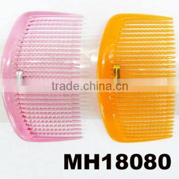 cheap small simple style color plastic hair comb wholesale