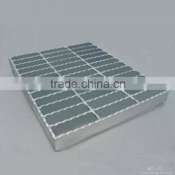 Hot Dipped Galvanized Serrated Heavy Duty Steel Grating Stair/Stainless Steel floor Drain Grate