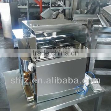 fan shaped packing machine for cake/bread/cookies