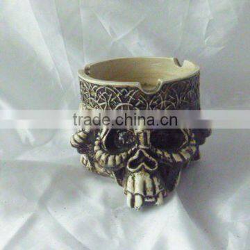 decorative polyresin skull as ashtray