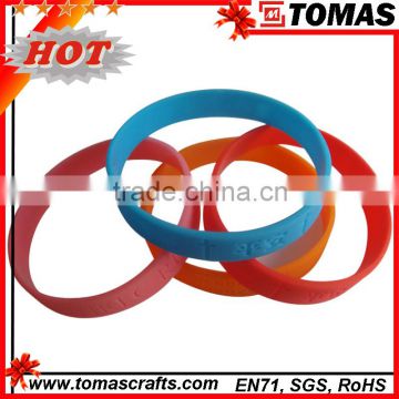 2016 new design high quality silicone wristband China supplier