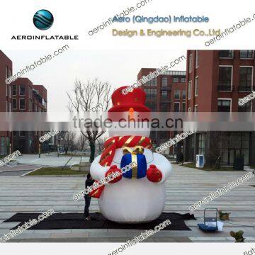 Inflatable Red Hat and Scarf Snowman for New Year