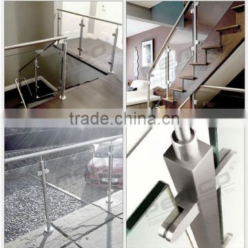 Glass handrail fitting