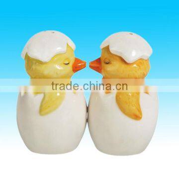 Magnetic Ceramic Easter Chicken Salt and Pepper Shaker Set, 3.25-Inch, Mwah Chick-A-Kiss, Set of 2