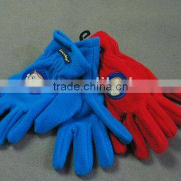 Polar fleece sports gloves poly glove