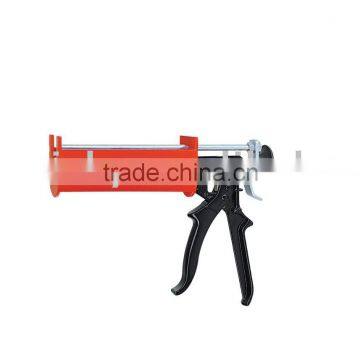 Heavy Duty Caulking Gun Ergonomic Design