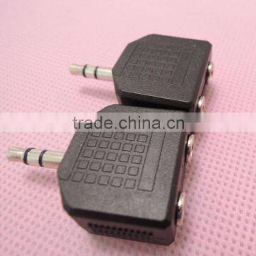 black Audio System stereo 3.5 male to 3.5 female connector