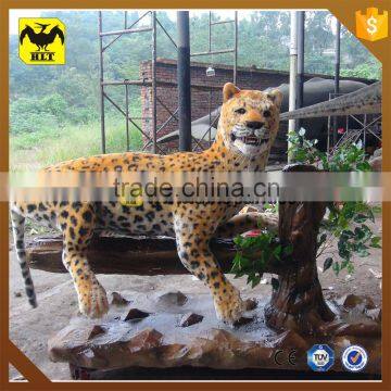 HLT Simulated leopard for animated figure