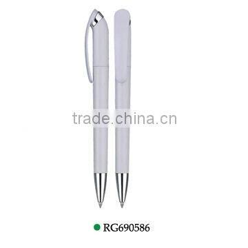 Plastic ball pen