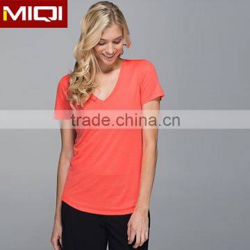 Breathable durable wricking stretch wholesale gym clothing sports t shirt short sleeve fitting women running t shirt