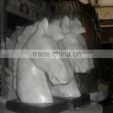 ONYX ANIMAL FIGURE