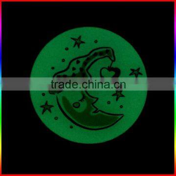 2016 New Design Glow in the Dark Luminous Sticker